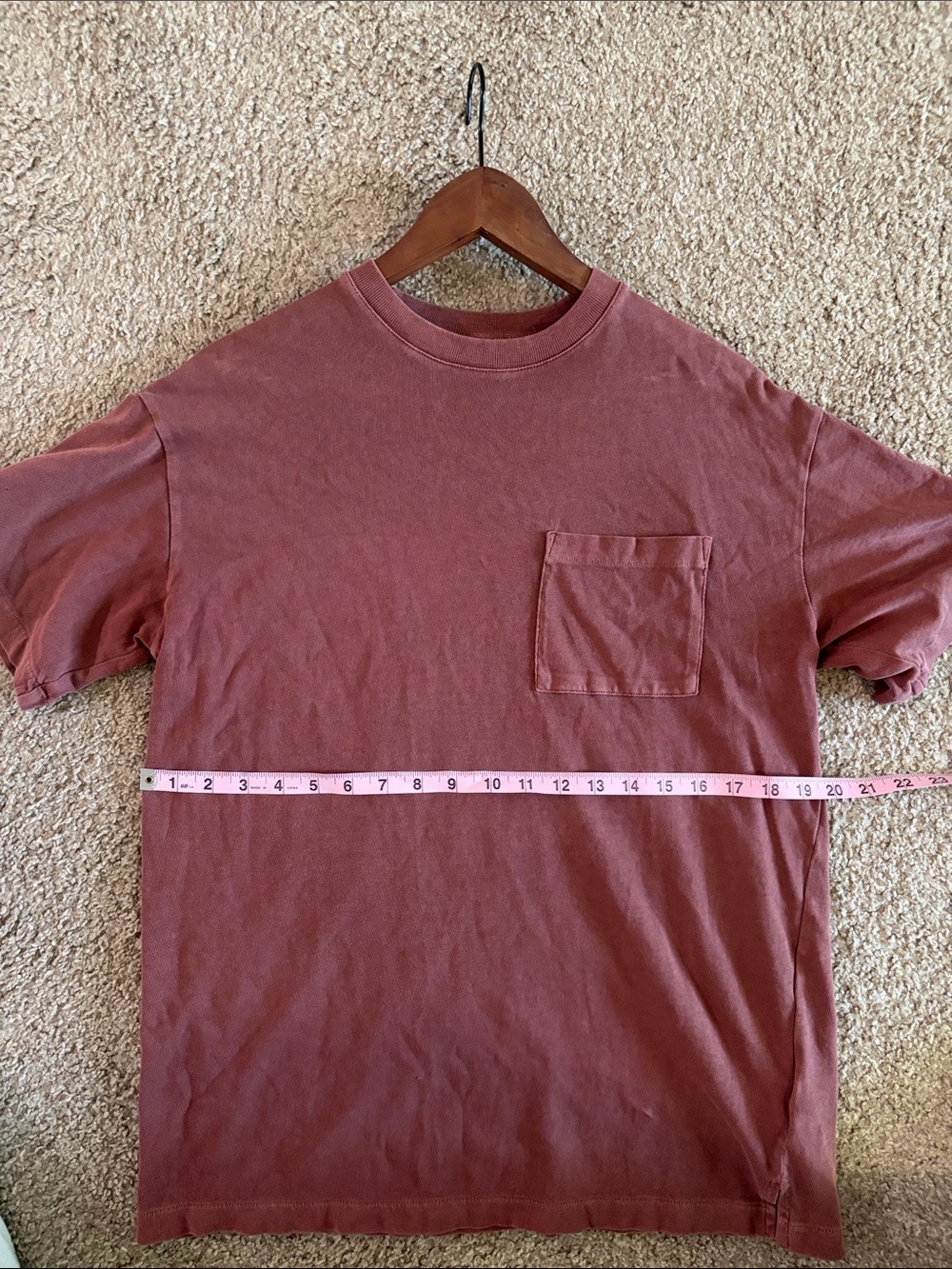 Madewell Short-Sleeve Oversized Pocket Tee in Dusty Rose - Picture 5 of 5
